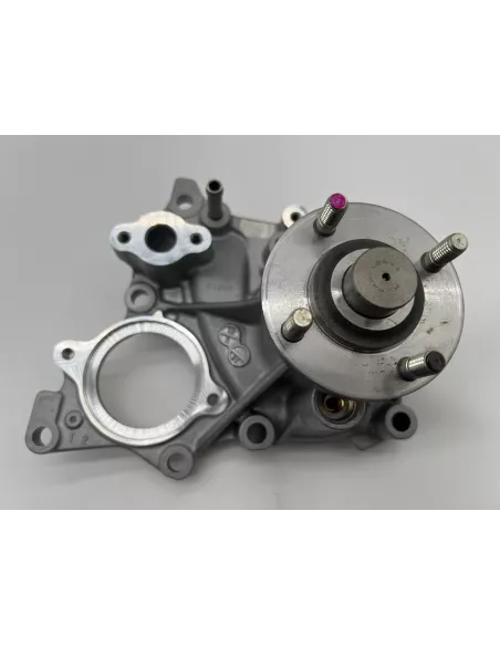 Pompe à eau Hilux Revo 2.4D4-D 2.8D4-D AISIN - accessoire 4x4