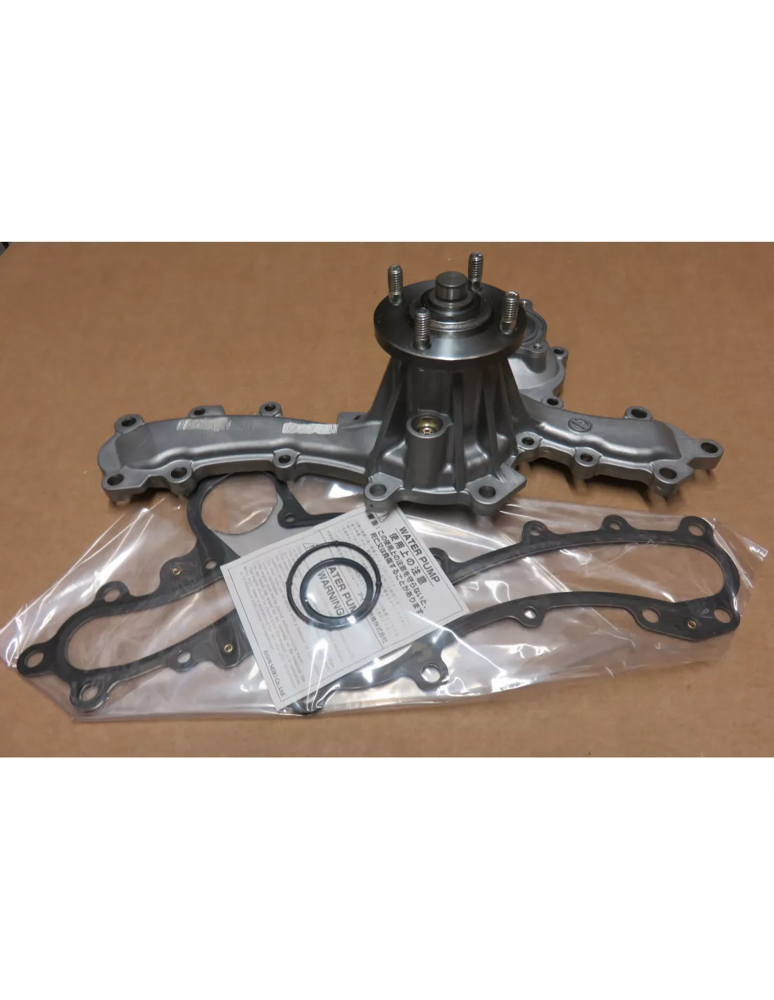 POMPE EAU 1GR-FE FJ CRUISER GRJ12 AISIN - accessoire 4x4