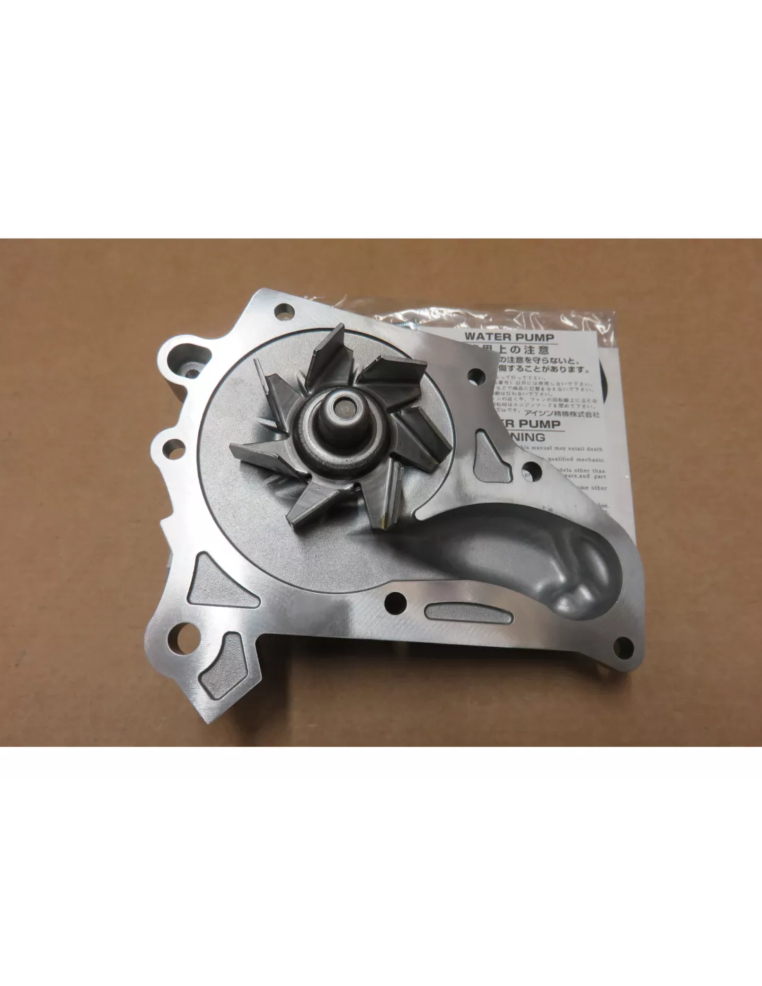 POMPE EAU RAV4 SXA10 2.0 16S 1994-2000 AISIN - accessoire 4x4