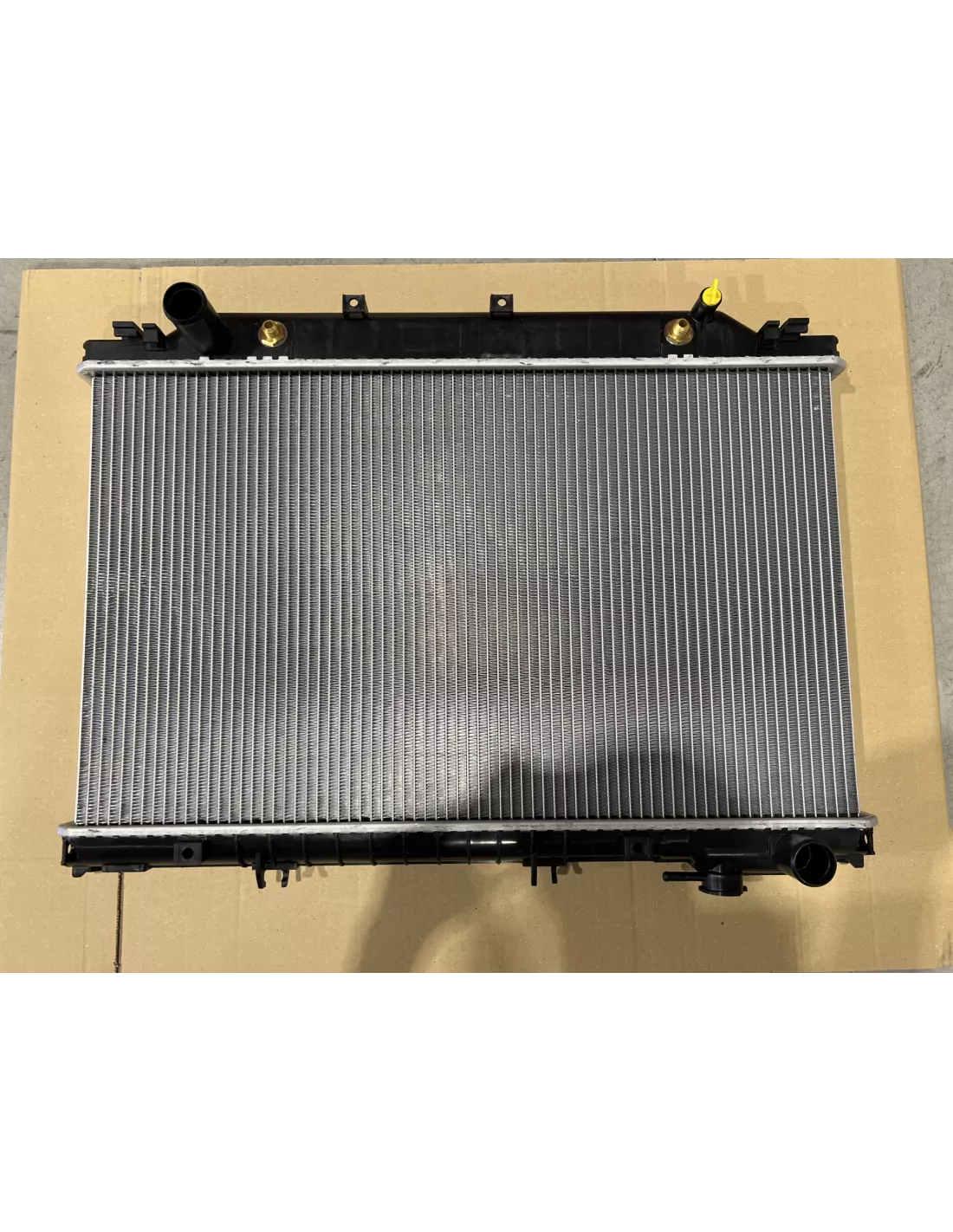 Radiateur adaptable HDJ80 - Compatible BVM et BVA DTC PARTS -