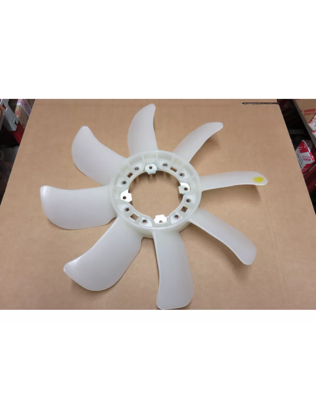 Hélice ventilateur radiateur HDJ80 HDJ100 HZJ7 1999-2007 AISIN -