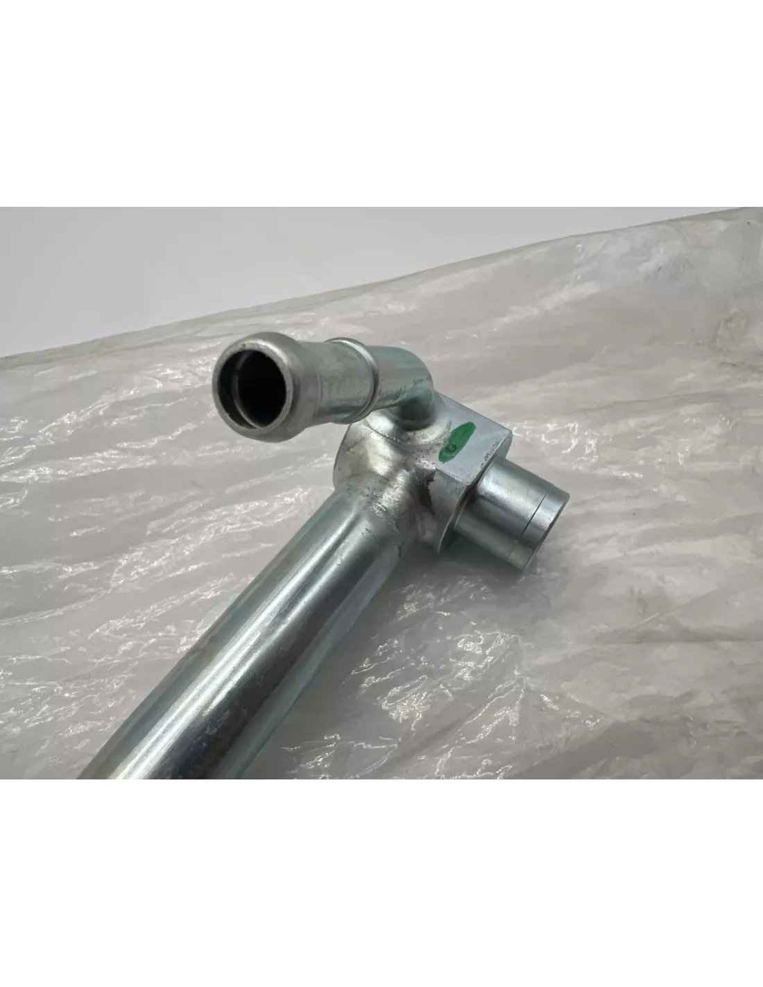 Durite métallique sur bloc moteur liquide refroidissement HDJ80