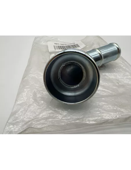 Tube rigide liquide de refroidissement bloc moteur HDJ80 HDJ100 HZJ7