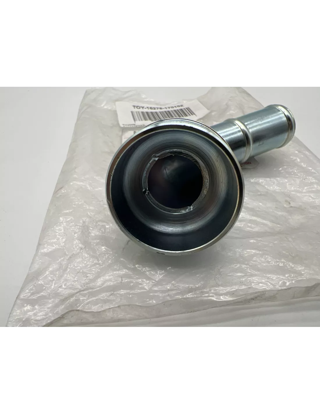 Tube rigide liquide de refroidissement bloc moteur HDJ80 HDJ100 HZJ7