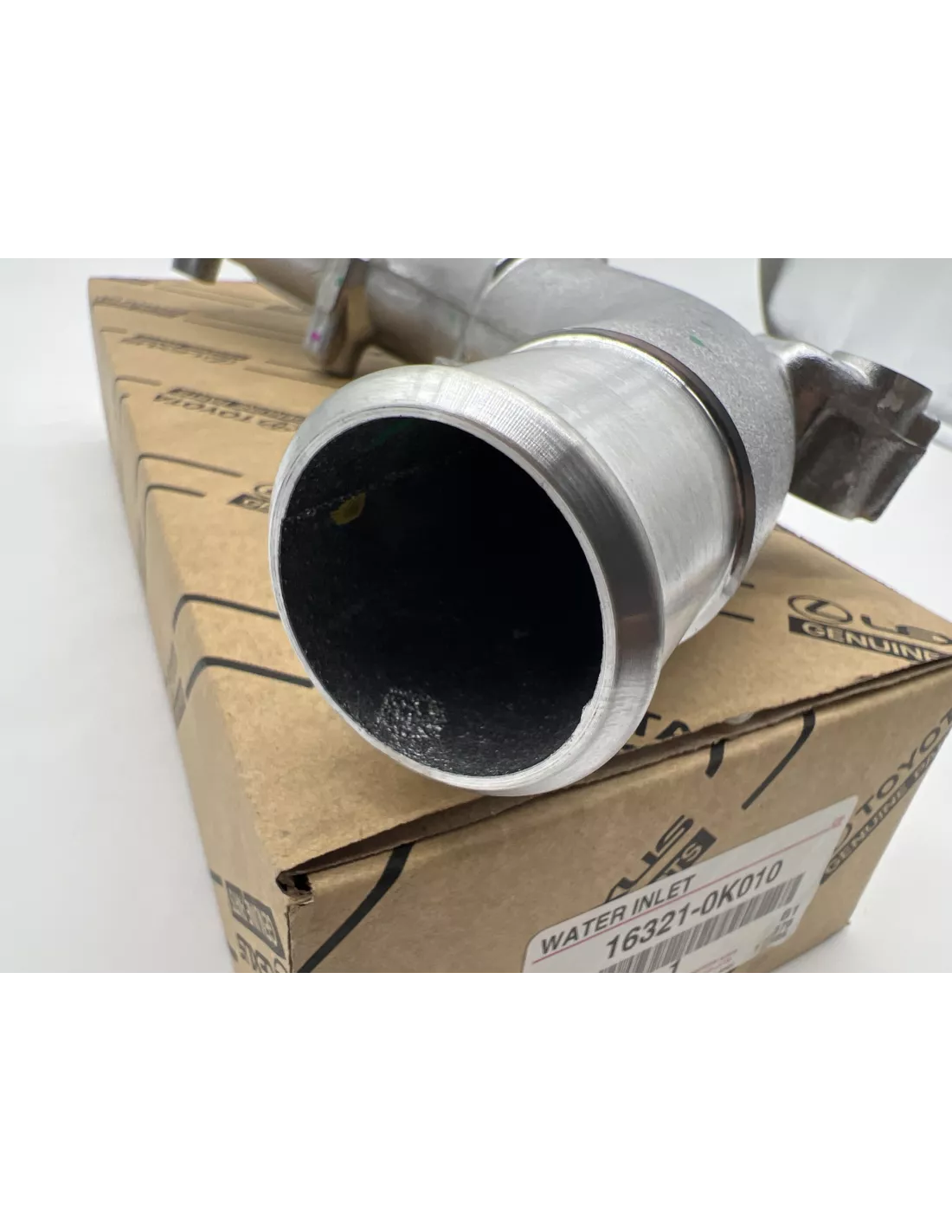 Pipe aluminium entrée eau thermostat KZJ7 KZJ9 TOYOTA - accessoire 4x4