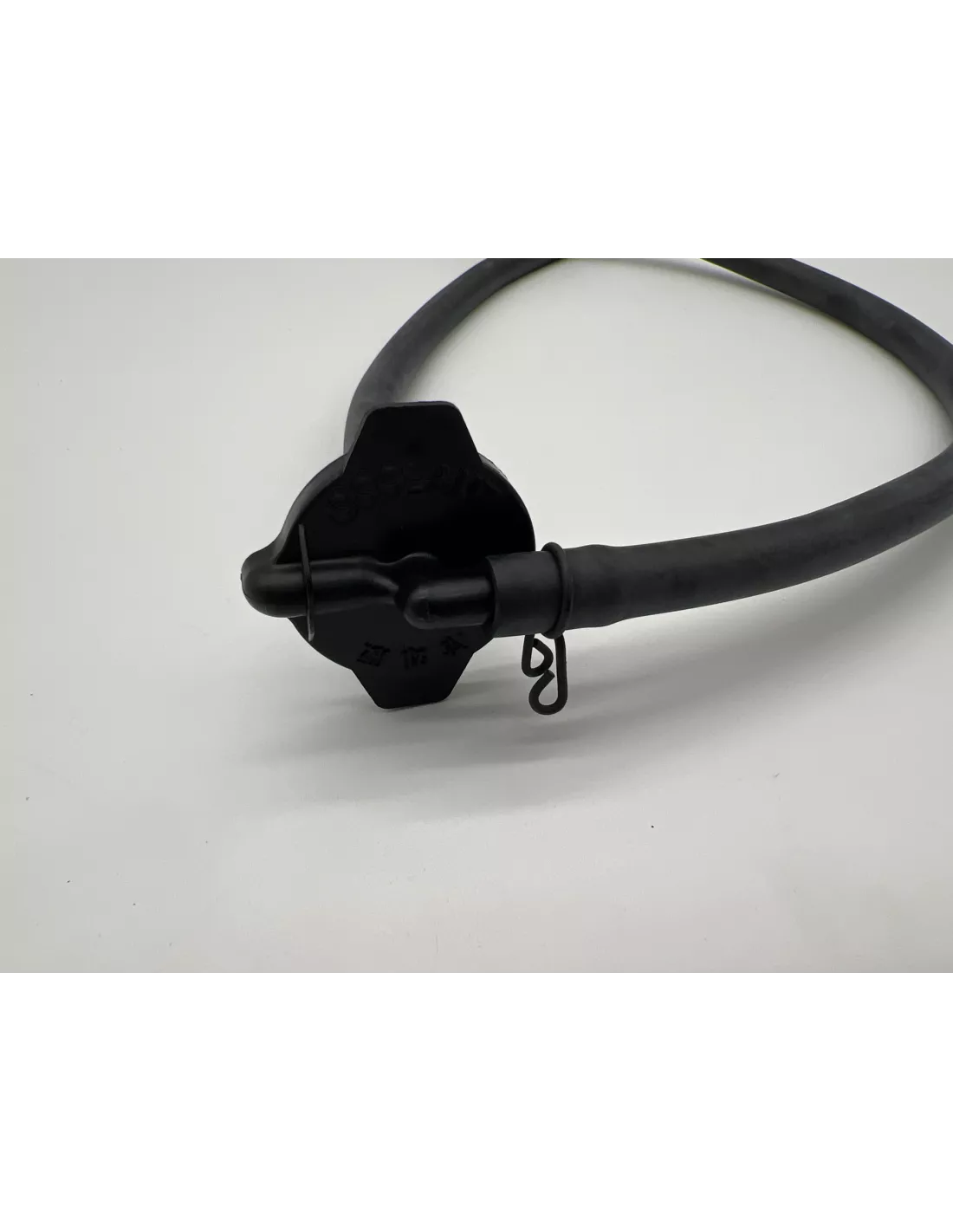 Bouchon avec durites de vase d'expansion HDJ100 TOYOTA - accessoire