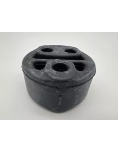 Silent bloc arrière sortie échappement VDJ200 TOYOTA - accessoire 4x4 2