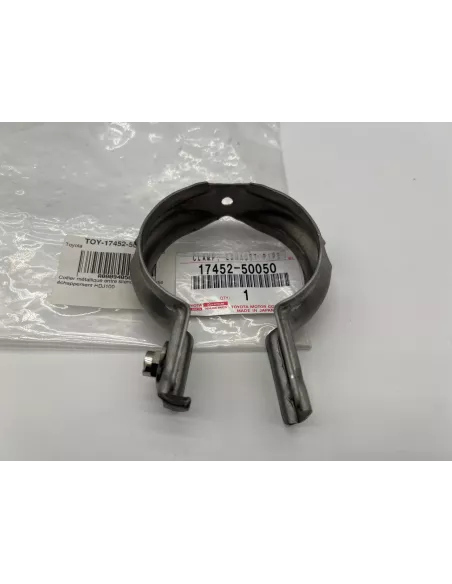 Collier métallique entre silencieux et sortie échappement HDJ100