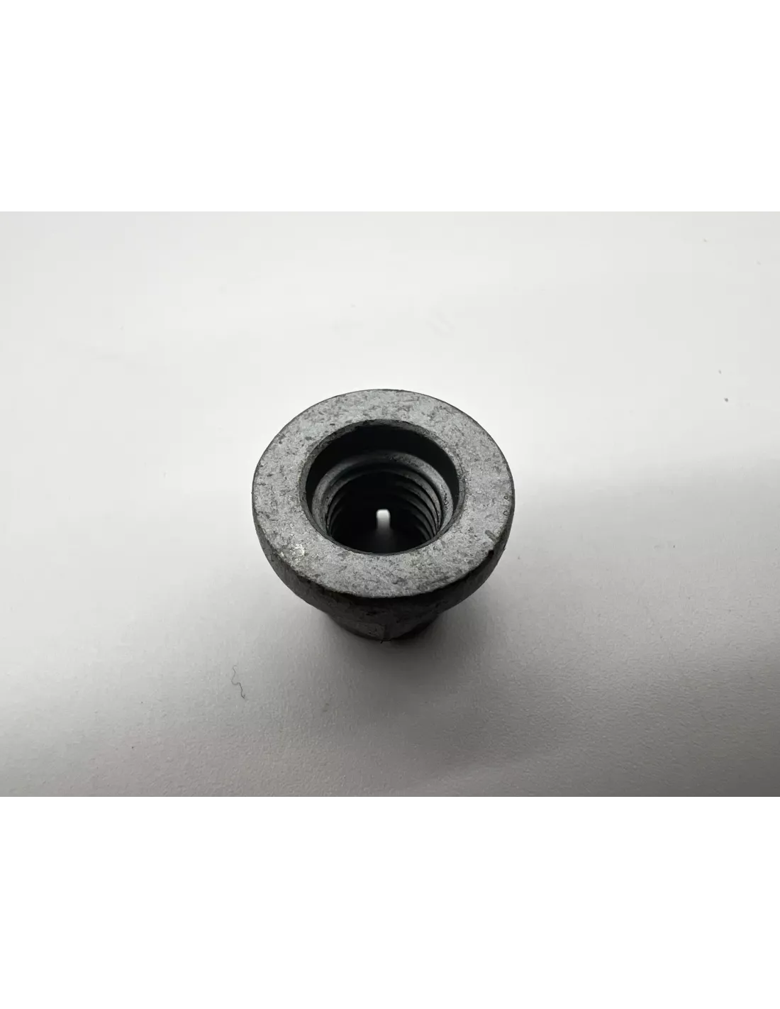 Ecrou sortie turbo côté échappement TOYOTA - accessoire 4x4
