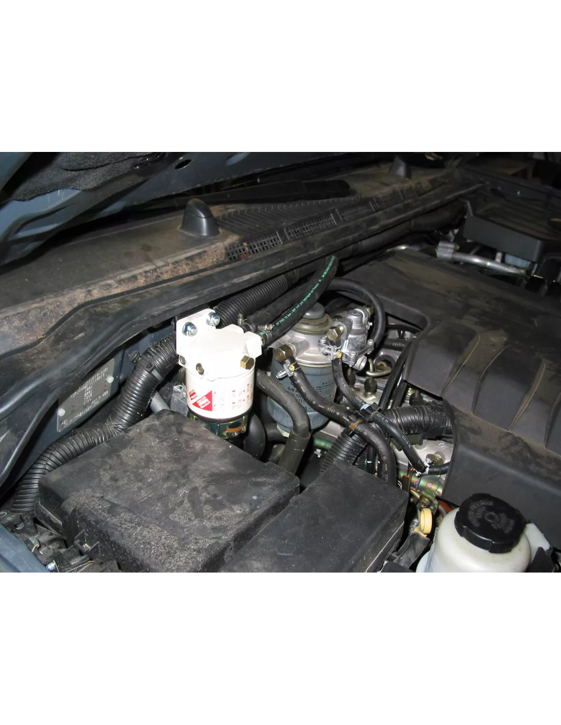 Kit de montage préfiltre Racor pour Nissan Pathfinder et Navara D40