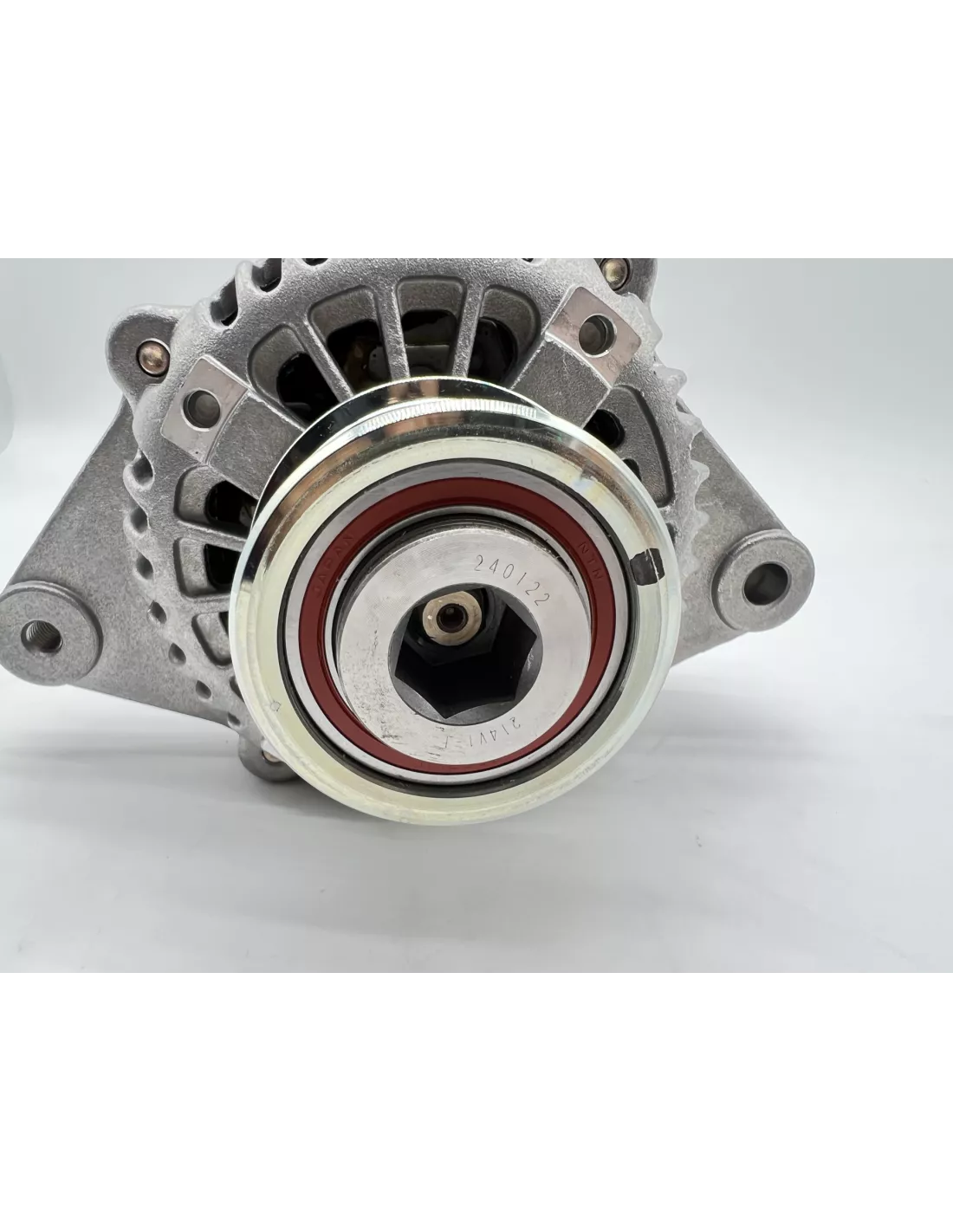Alternateur Denso 12V 80A NEUF Land Cruiser KDJ12 KDJ9 Hilux Vigo
