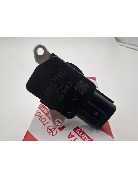 Débitmètre air admission Hilux 3.0D4-D 2012+ et KDJ15 TOYOTA -