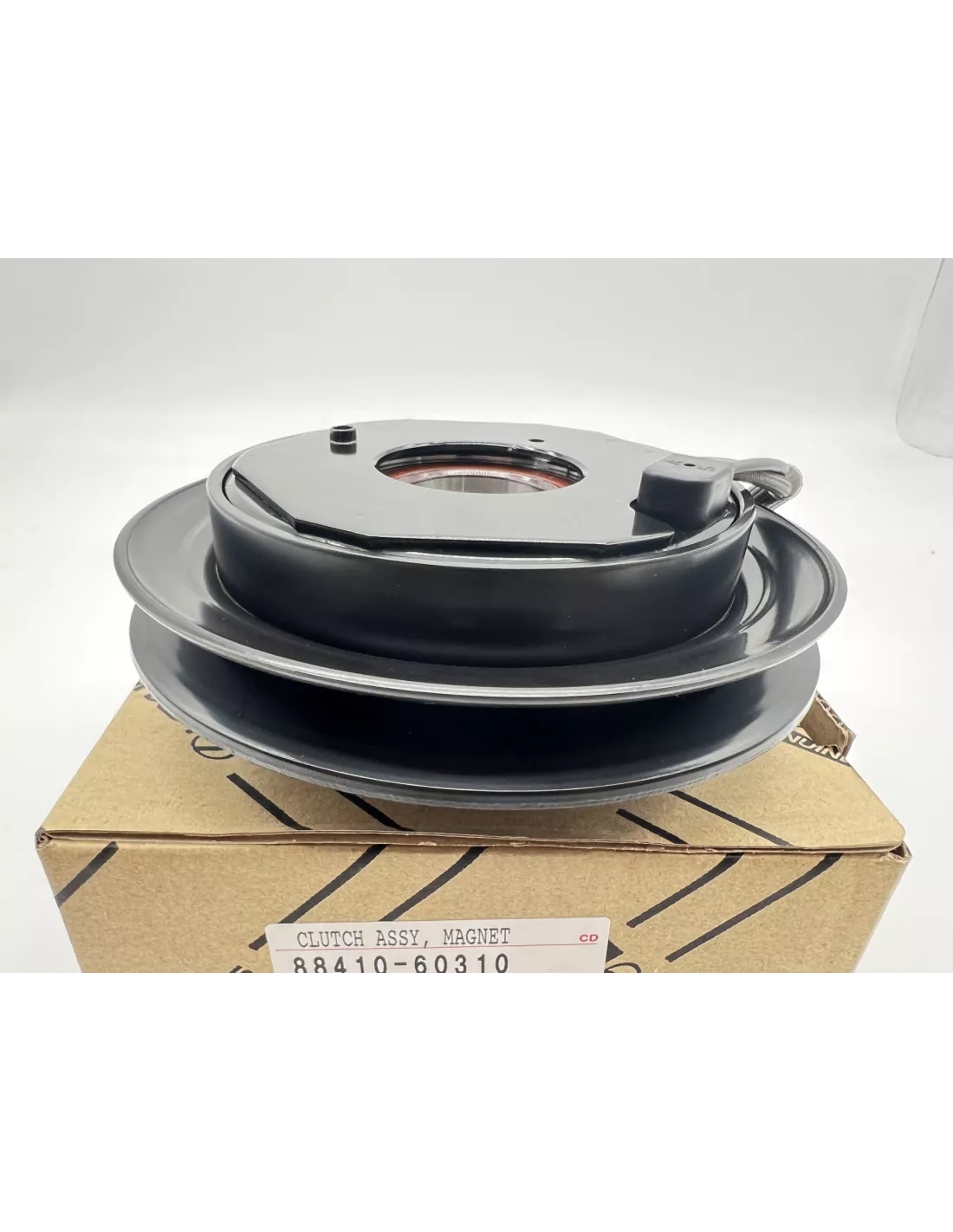 Embrayage magnétique de compresseur de climatisation HDJ80 12s TOYOTA