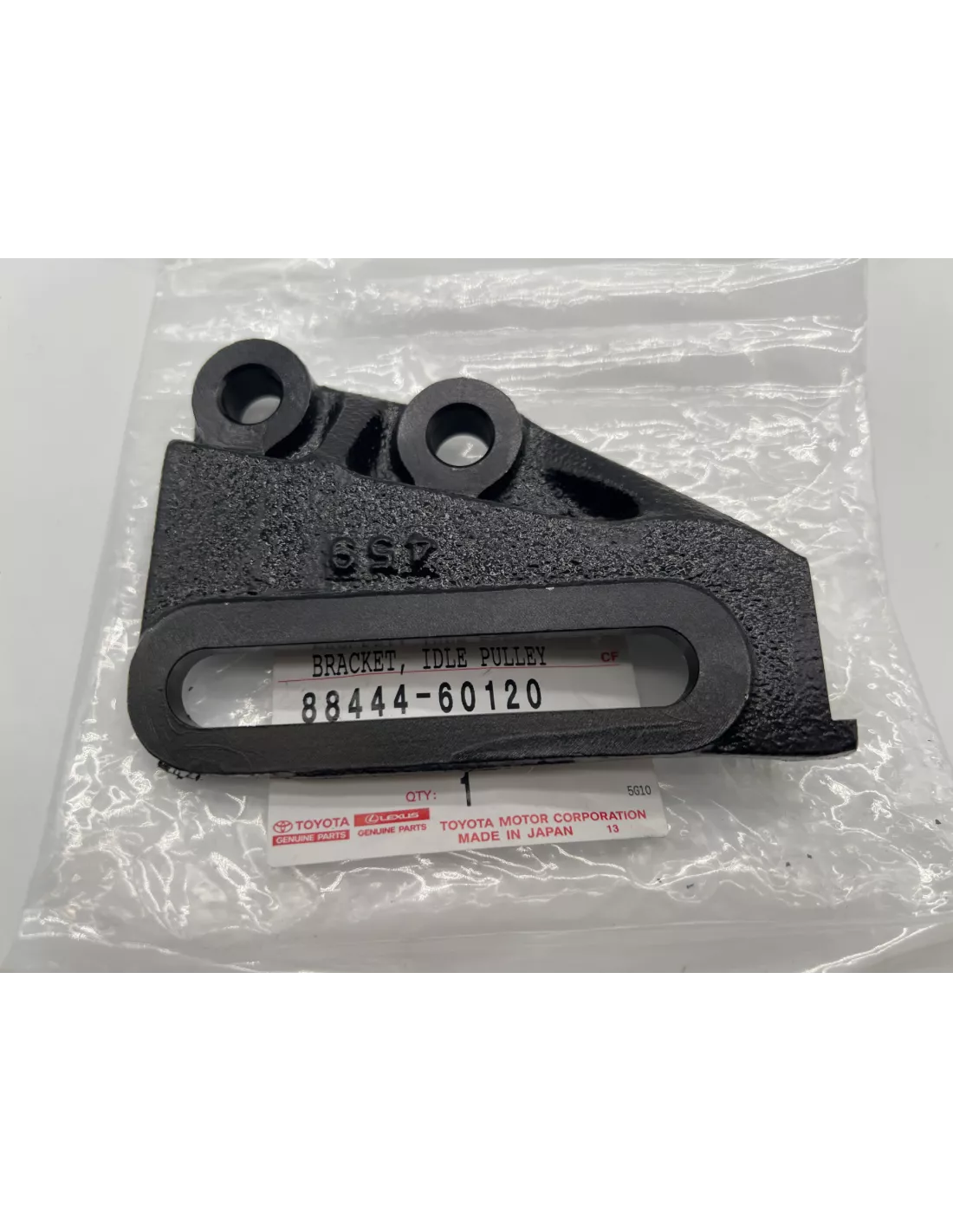 Patte métallique réglage tension courroie climatisation HDJ100 TOYOTA