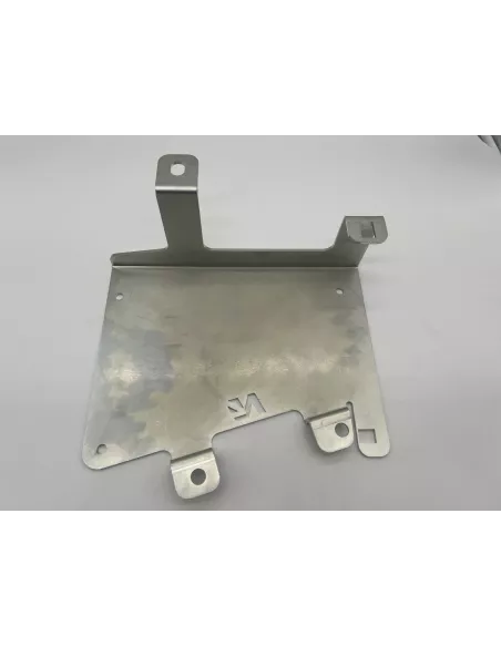 Platine support d'accessoires dans compartiment moteur Toyota HDJ100