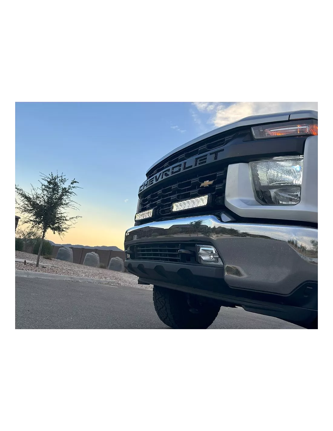Kit intégration calandre Lazer Triple-R 1000 i-LBA Silverado 2500