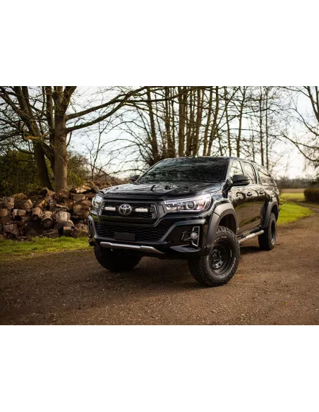 Kit intégration calandre Lazer Triple-R pour Toyota Hilux Revo
