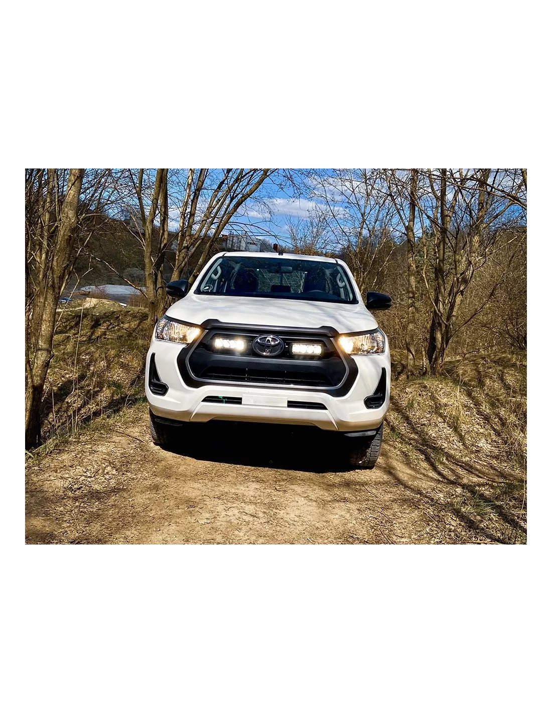 Kit intégration calandre Lazer Triple-R Elite pour Toyota Hilux Revo