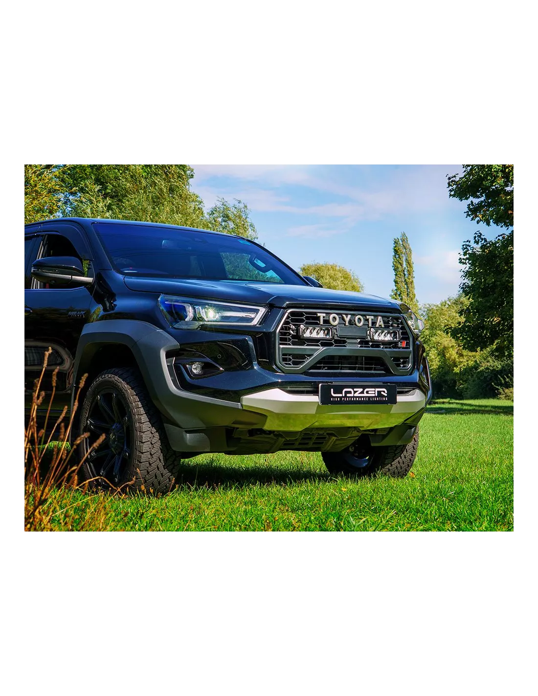 Kit intégration calandre Lazer Triple-R Elite pour Hilux GR Sport