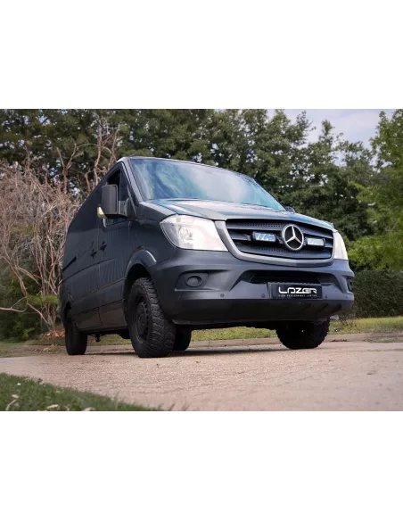 Kit intégration calandre Lazer Triple-R Elite pour Mercedes Sprinter