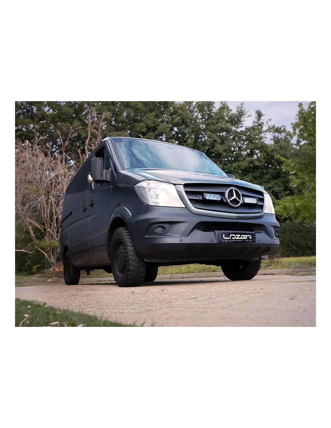 Kit intégration calandre Lazer Triple-R Elite pour Mercedes Sprinter
