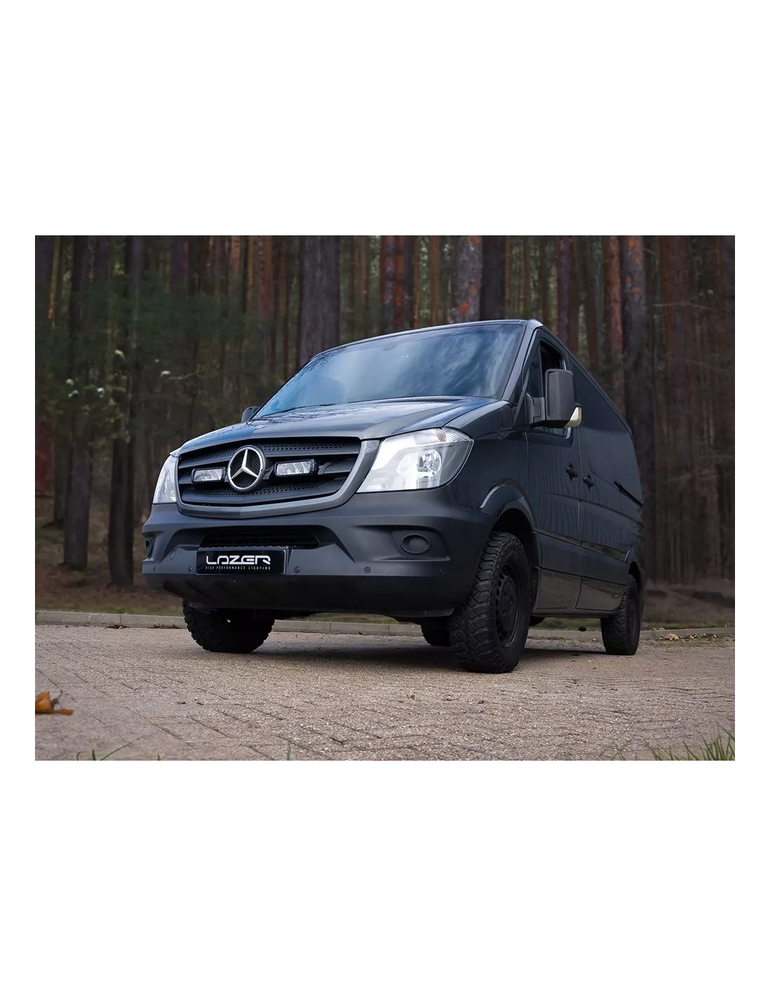Kit intégration calandre Lazer Triple-R Elite pour Mercedes Sprinter