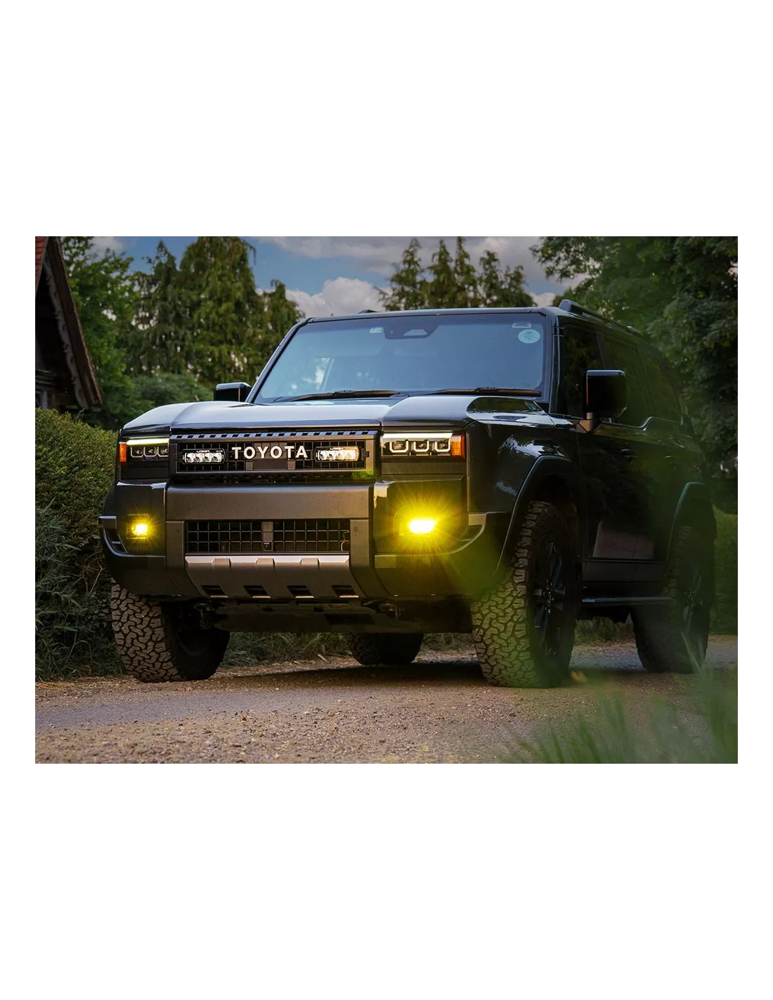 Kit intégration anti brouillard Lazer pour Toyota Land Cruiser 250