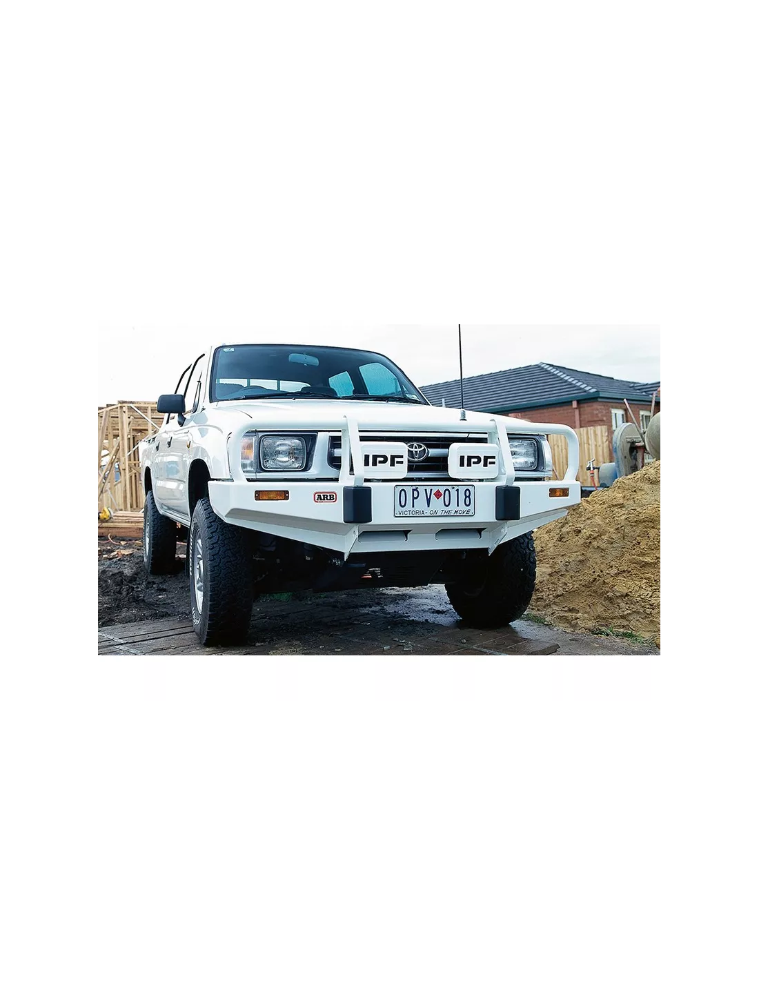 Pare chocs Winch Bar Hilux après 97 avec élargisseurs ARB -
