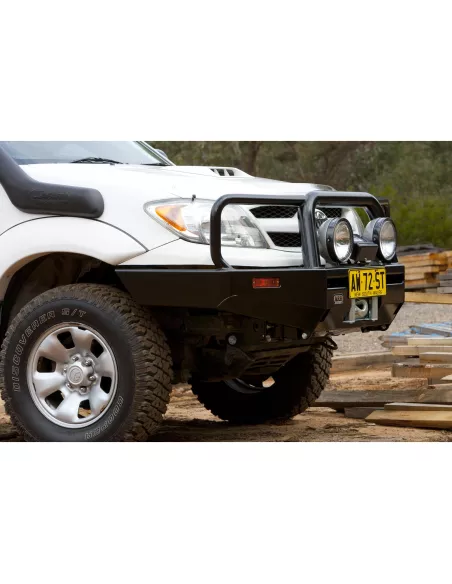 Pare chocs avant acier ARB Commercial Bar pour Toyota Hilux Vigo