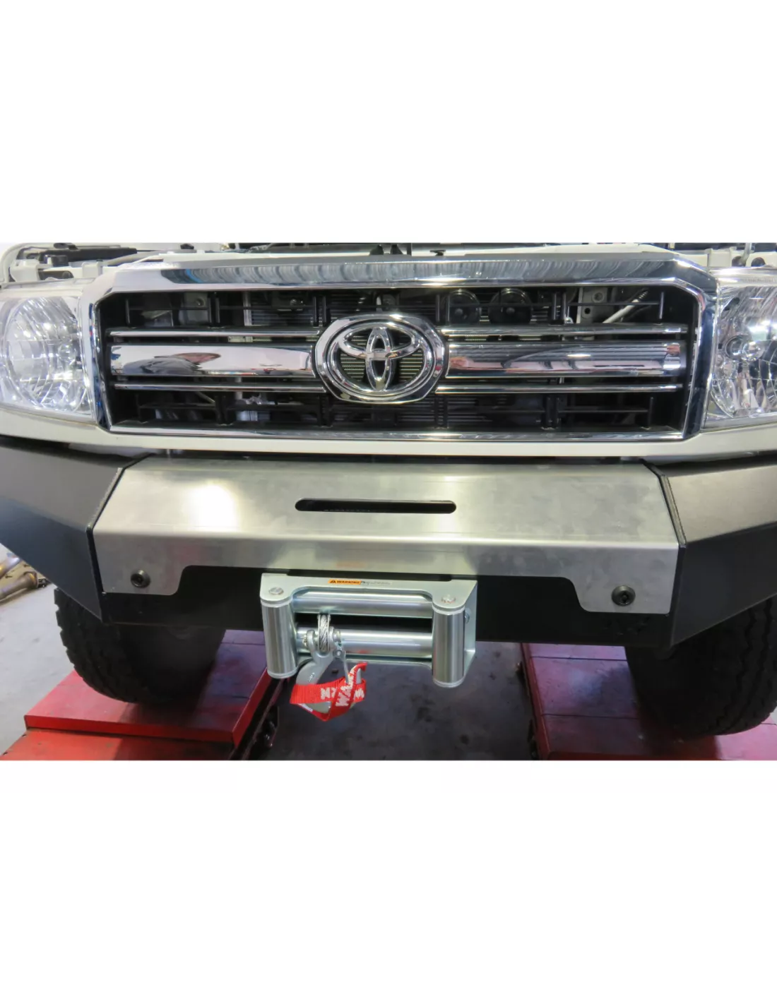 Pare-chocs avant Toyota série 7 N4-Offroad N4-OFFROAD - accessoire 4x4