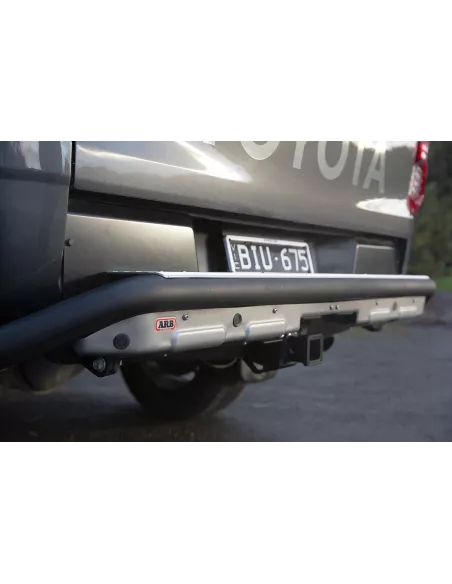 SUMMIT RAW REAR BUMPER 20ON HILUX OE TOWBAR/SENSORS ARB - accessoire