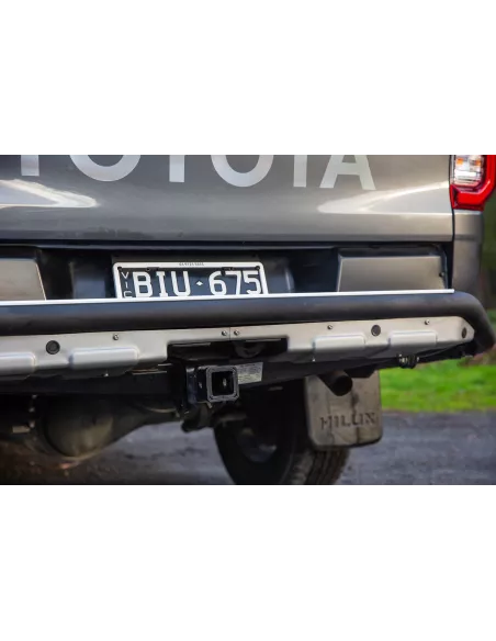 SUMMIT RAW REAR BUMPER 20ON HILUX OE TOWBAR/SENSORS ARB - accessoire
