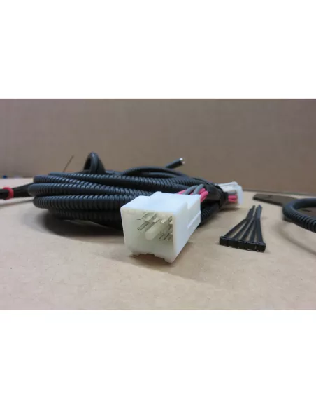Relocalisation de camera de recul Kaymar Toyota VDJ200 KAYMAR -