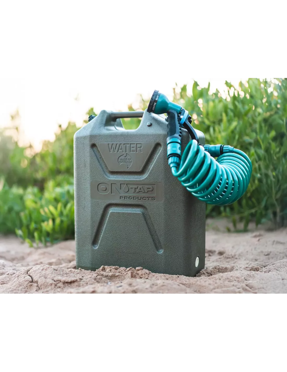 Douche portable Jerry Can 22L 12v Ontap verte ONTAP - accessoire 4x4