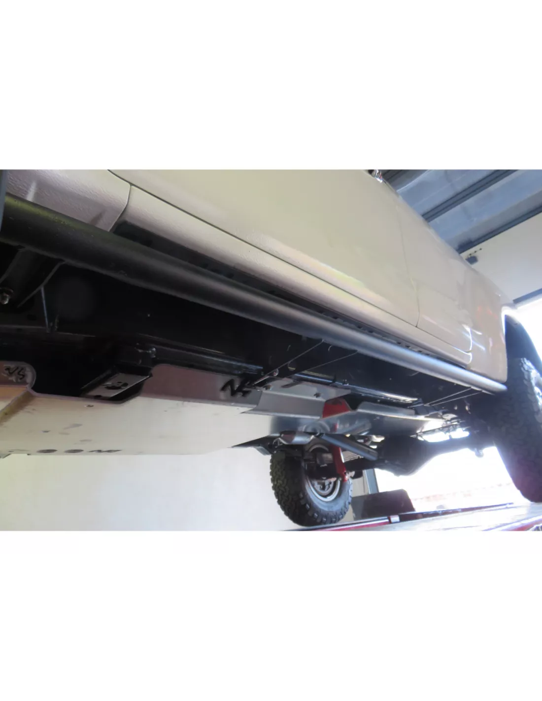 TOYOTA HILUX REVO-buisvormige buisvormige bescherming N4-Offroad