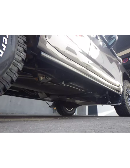 Protections tubulaires de bas de caisse Toyota VDJ200 N4-Offroad