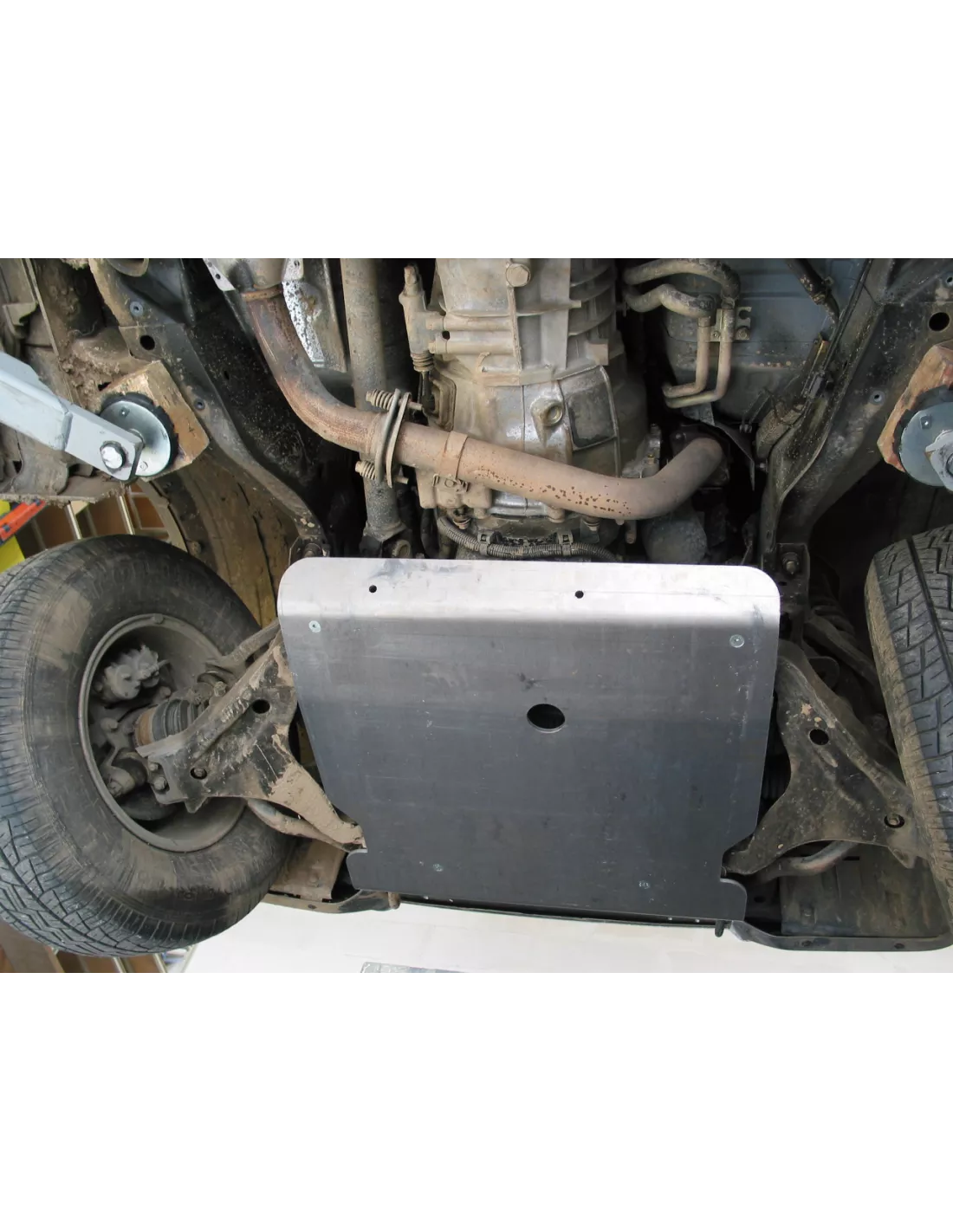 8mm aluminum front skiing for Pajero III 2000-2007