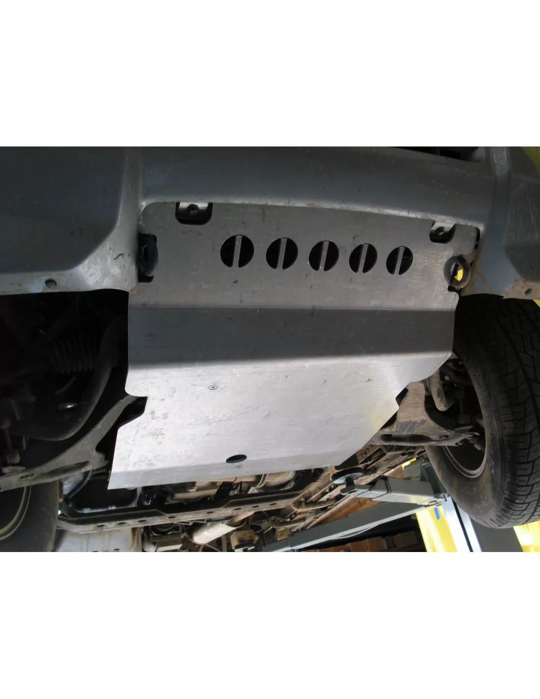 Ski de protection avant en aluminium 8mm pour Pajero III 2000-2007