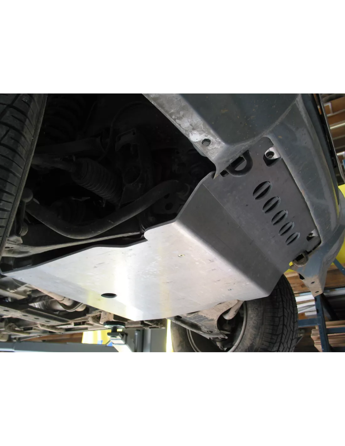 8mm aluminum front skiing for Pajero III 2000-2007