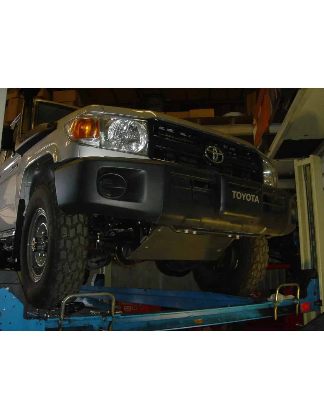 8mm aluminium voorste skiën voor TOYOTA HZJ7 GRJ7