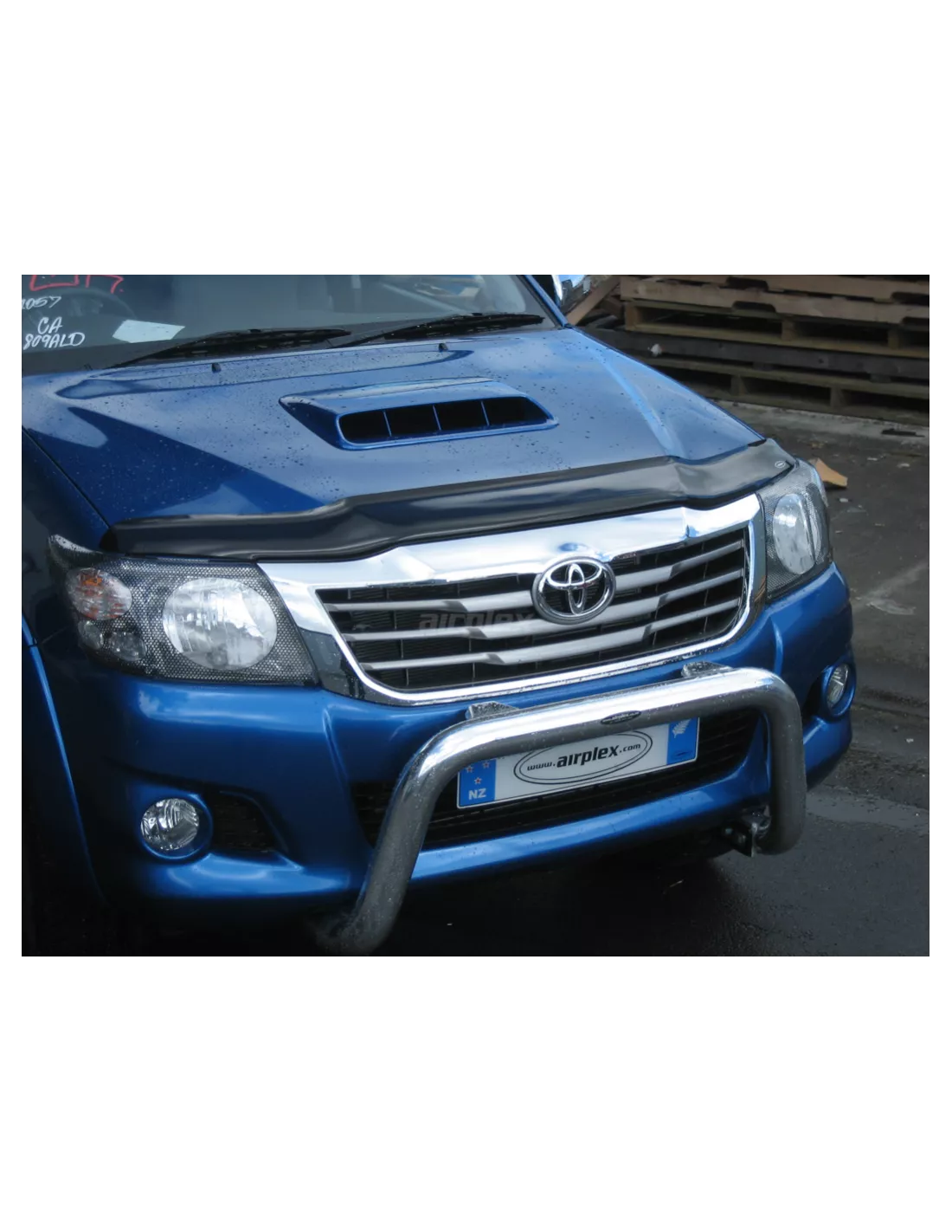 Deflector Hood Hilux Vigo na 2012 AIRPLEX - 4x4 accessoire
