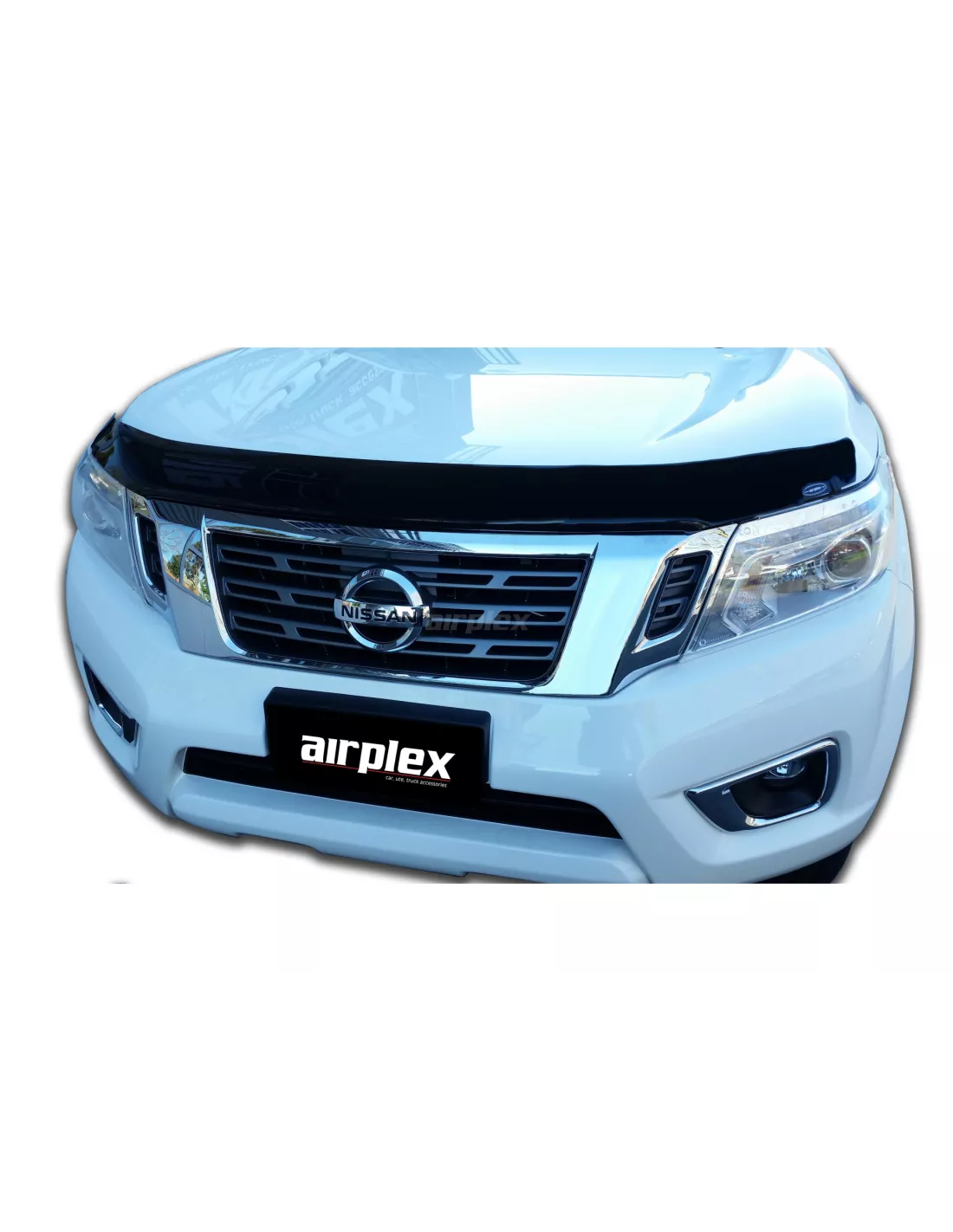 Navara D23 Capot-Deflektor AIRPLEX - 4x4 Zubehör