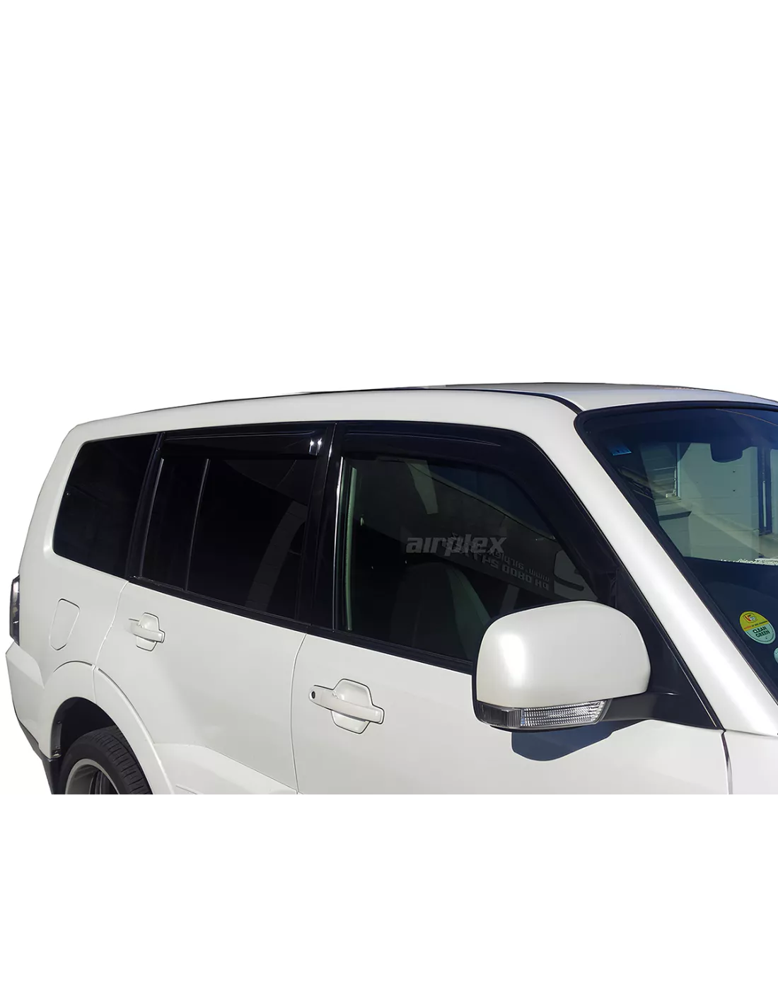 Jeu 4 déflecteurs de vitre avant et arrière Mitsubishi Pajero 2