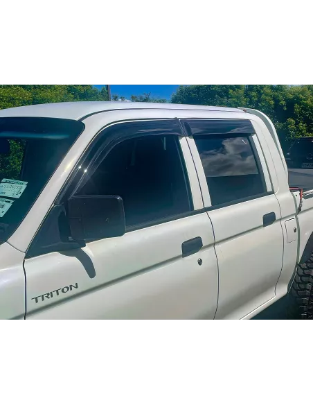 Jeu 4 déflecteurs vitre avant et arrière Mitsubishi L200 K74