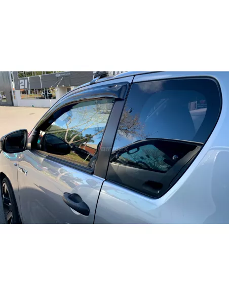 Jeu 2 déflecteurs de vitre avant Hilux Revo simple et Xtra cabine -