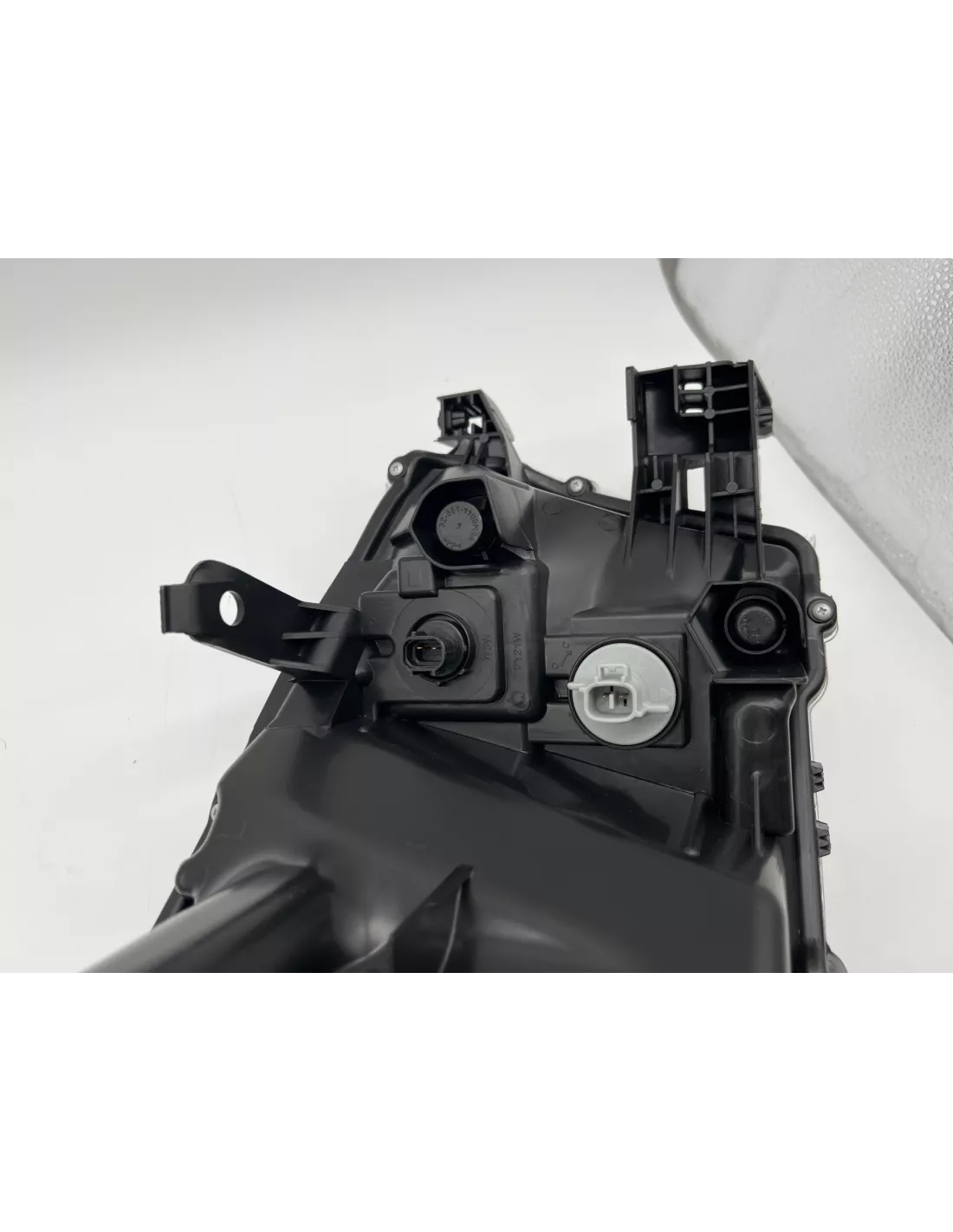 Voorkant links Optics Halogeenhandboek TOYOTA HILUX REVO