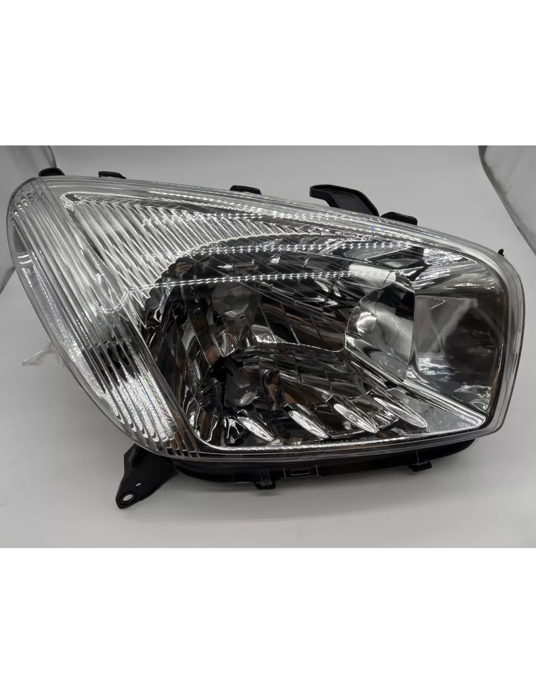 Optic AVD RAV4 2001-2002 DEPO - 4x4 Zubehör