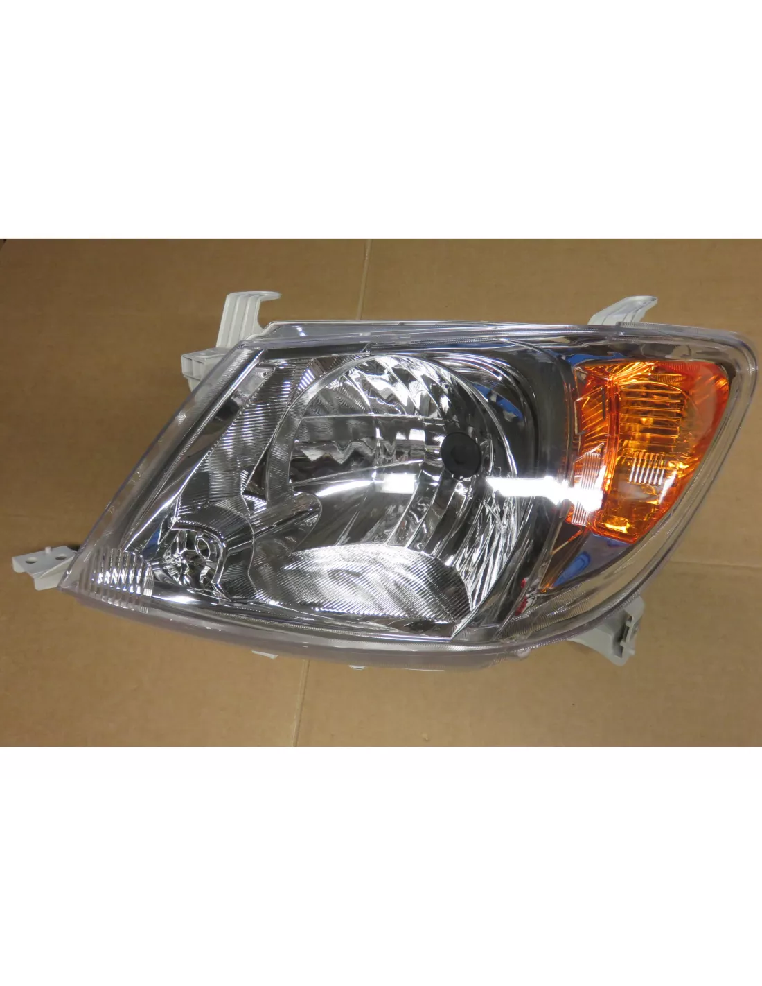 OPTIQUE AVG HILUX 2005-2008 DEPO - accessoire 4x4