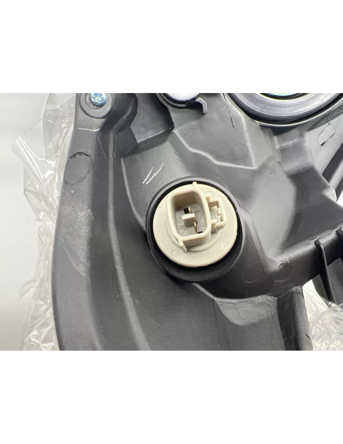 Optique de phare avant droit Land Cruiser KDJ15 2008-2013 DEPO -