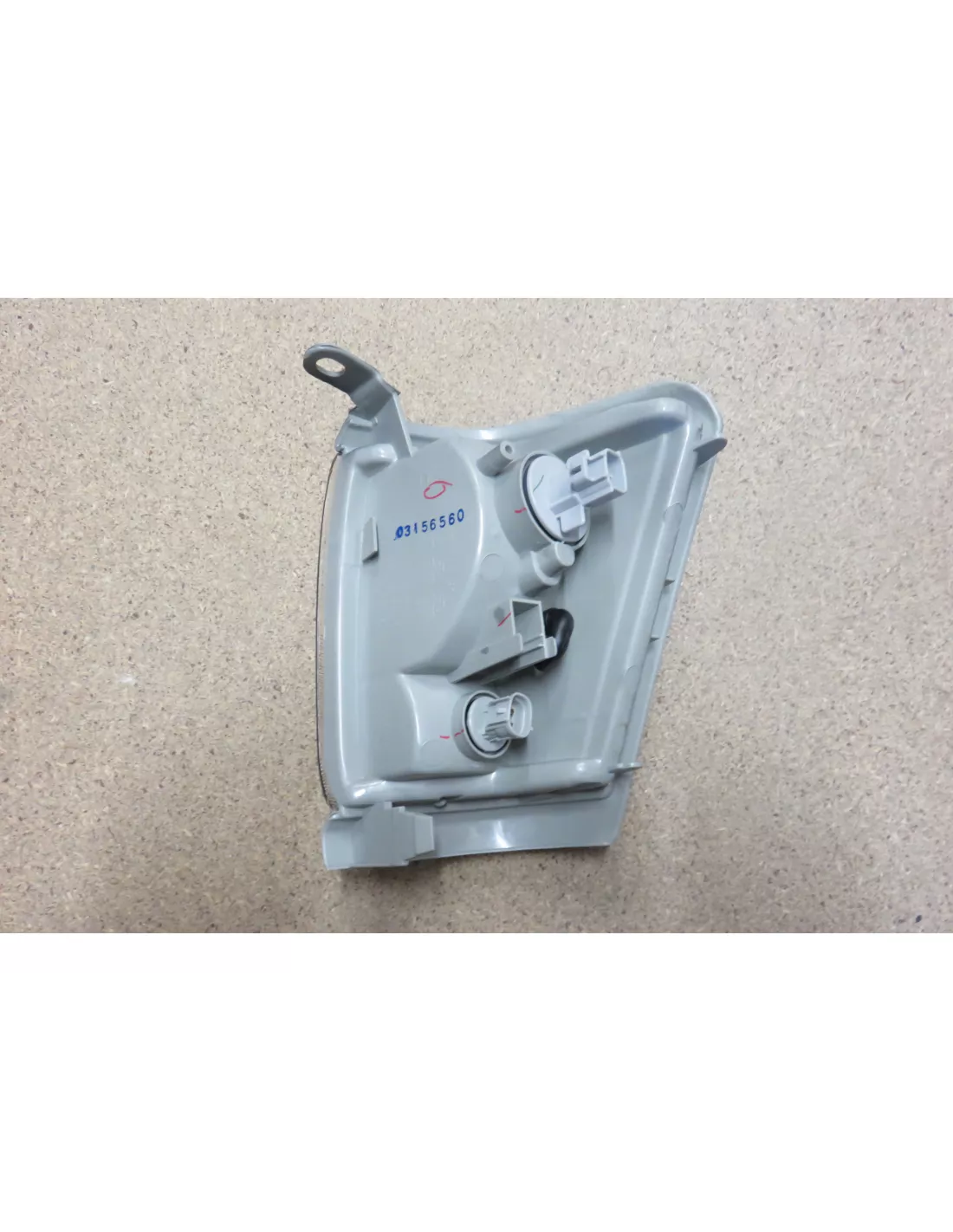 CLIGNOTANT AVD HILUX 98-02 DEPO - accessoire 4x4
